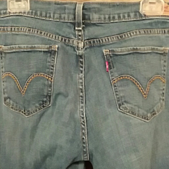 Levi's Denim - 😎 Levi's "broken in" 505 straight leg jeans